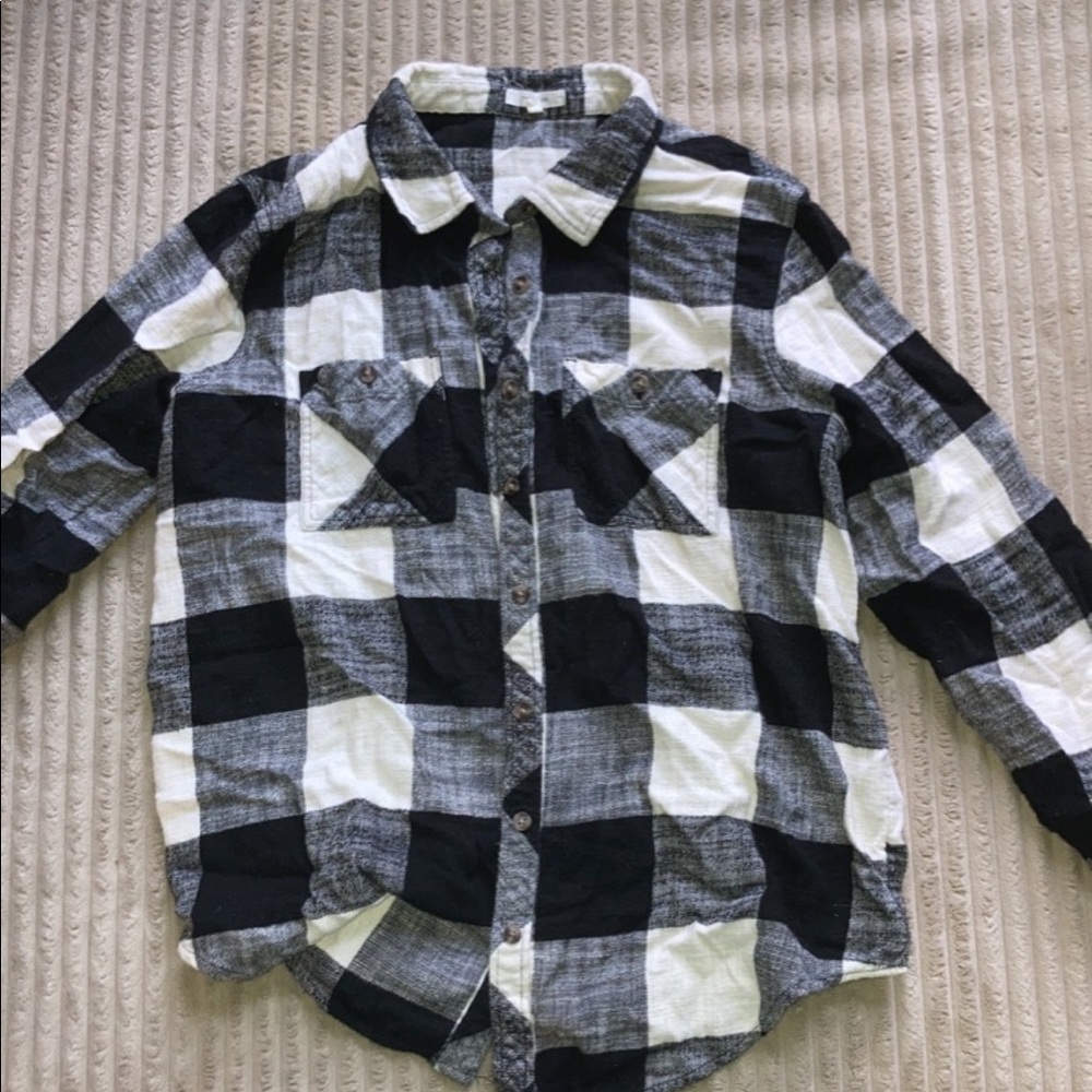Plaid button-up